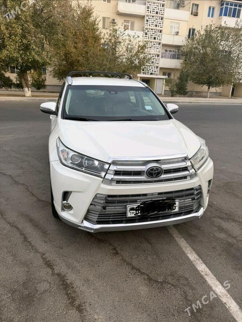 Toyota Highlander 2019 - 490 000 TMT - Ашхабад - img 2
