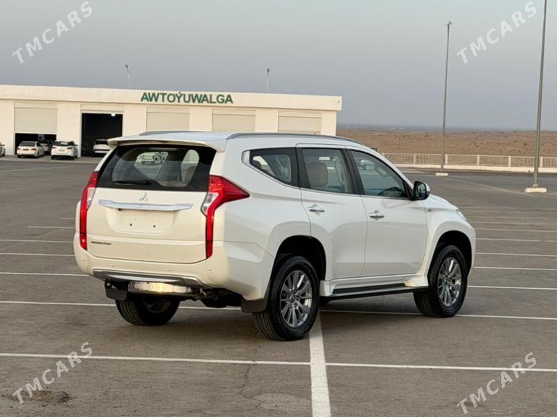 Mitsubishi Montero Sport 2019 - 374 000 TMT - Ашхабад - img 7