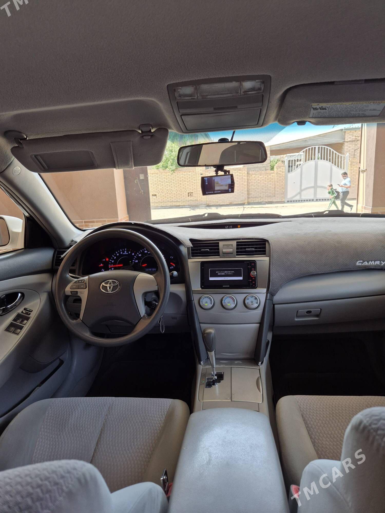 Toyota Camry 2010 - 210 000 TMT - Mary - img 4