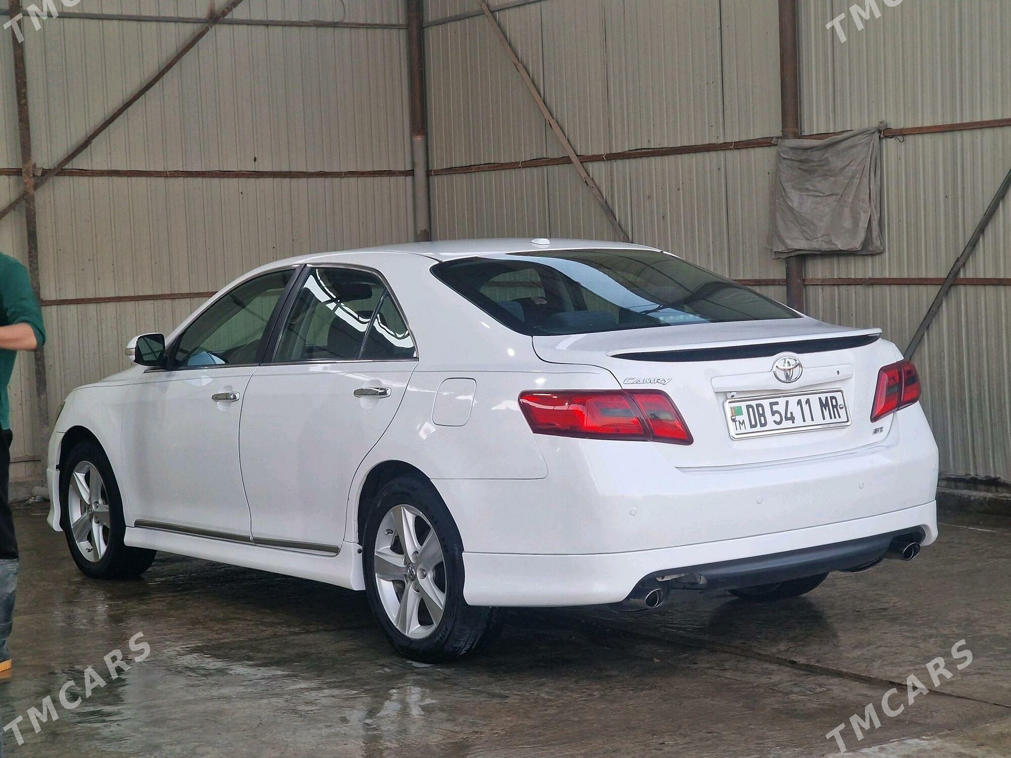 Toyota Camry 2010 - 240 000 TMT - Тагтабазар - img 6