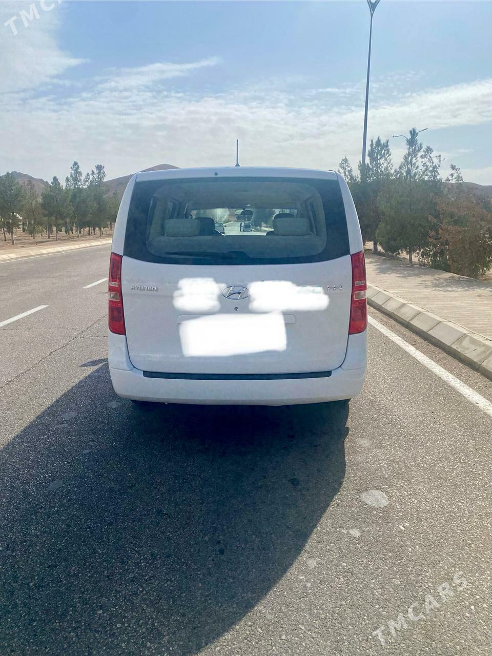 Hyundai H-1 2016 - 375 000 TMT - Туркменбаши - img 7