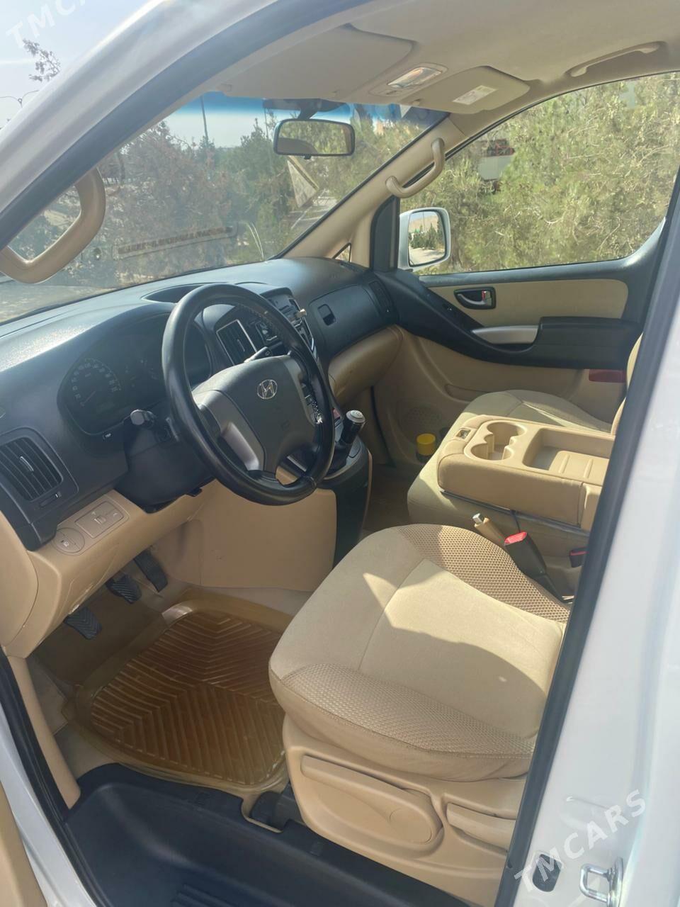 Hyundai H-1 2016 - 375 000 TMT - Туркменбаши - img 5