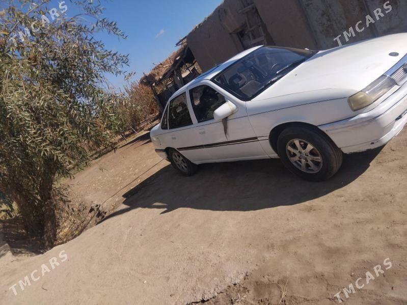 Opel Vectra 1992 - 45 000 TMT - Дашогуз - img 2