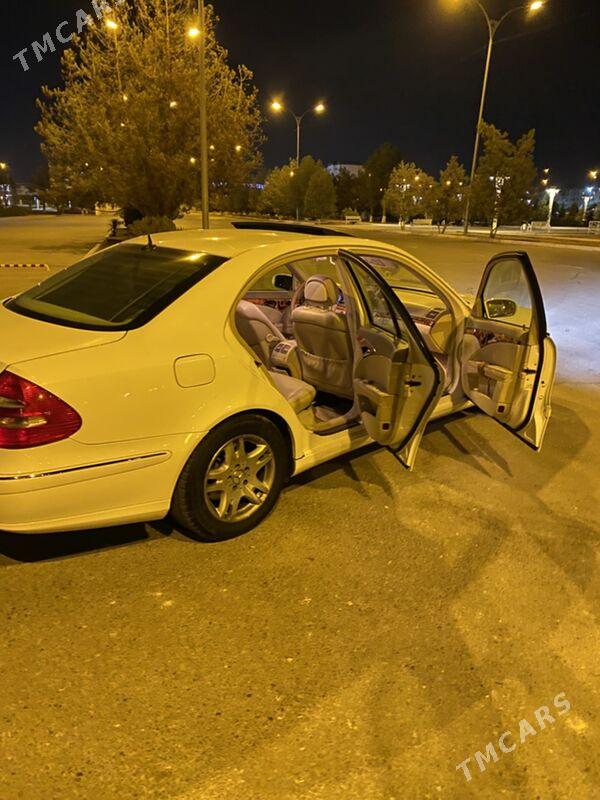 Mercedes-Benz E350 2006 - 190 000 TMT - Бузмеин - img 8