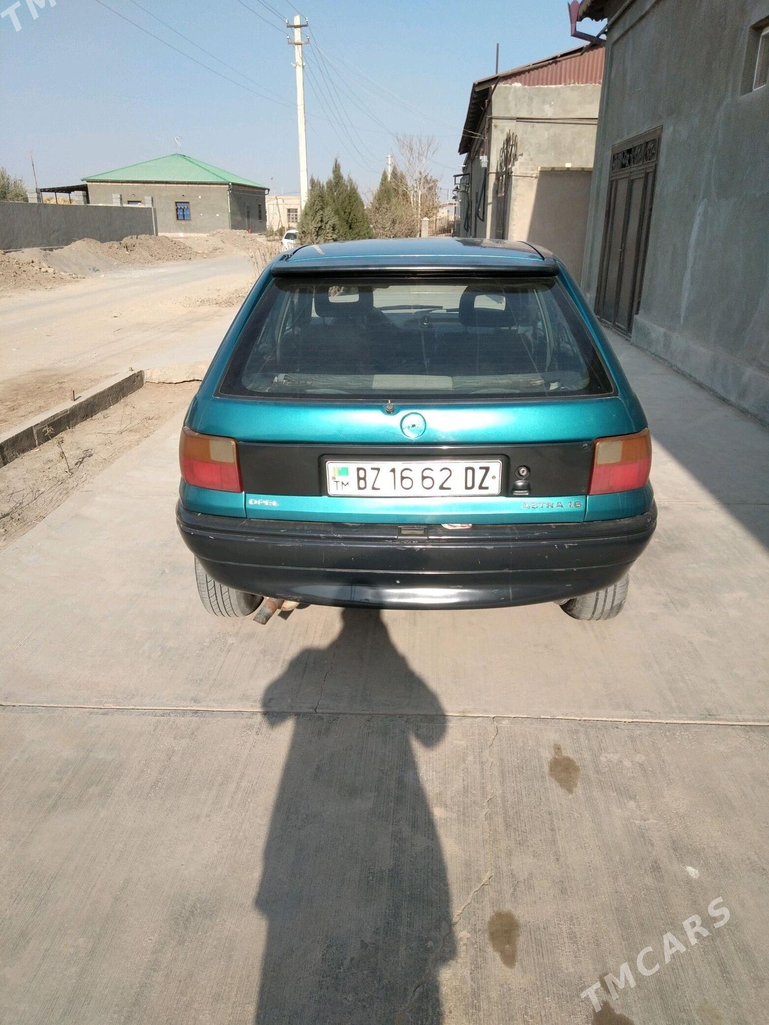Opel Astra 1992 - 35 000 TMT - Дашогуз - img 1