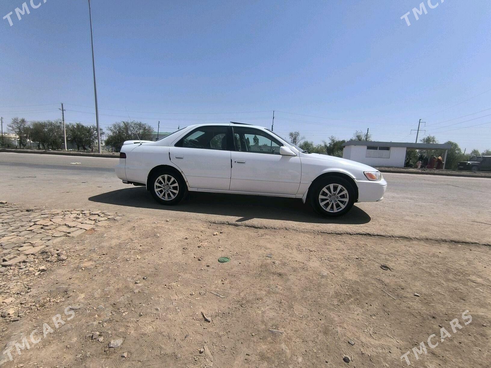 Toyota Camry 1999 - 140 000 TMT - Болдумсаз - img 4