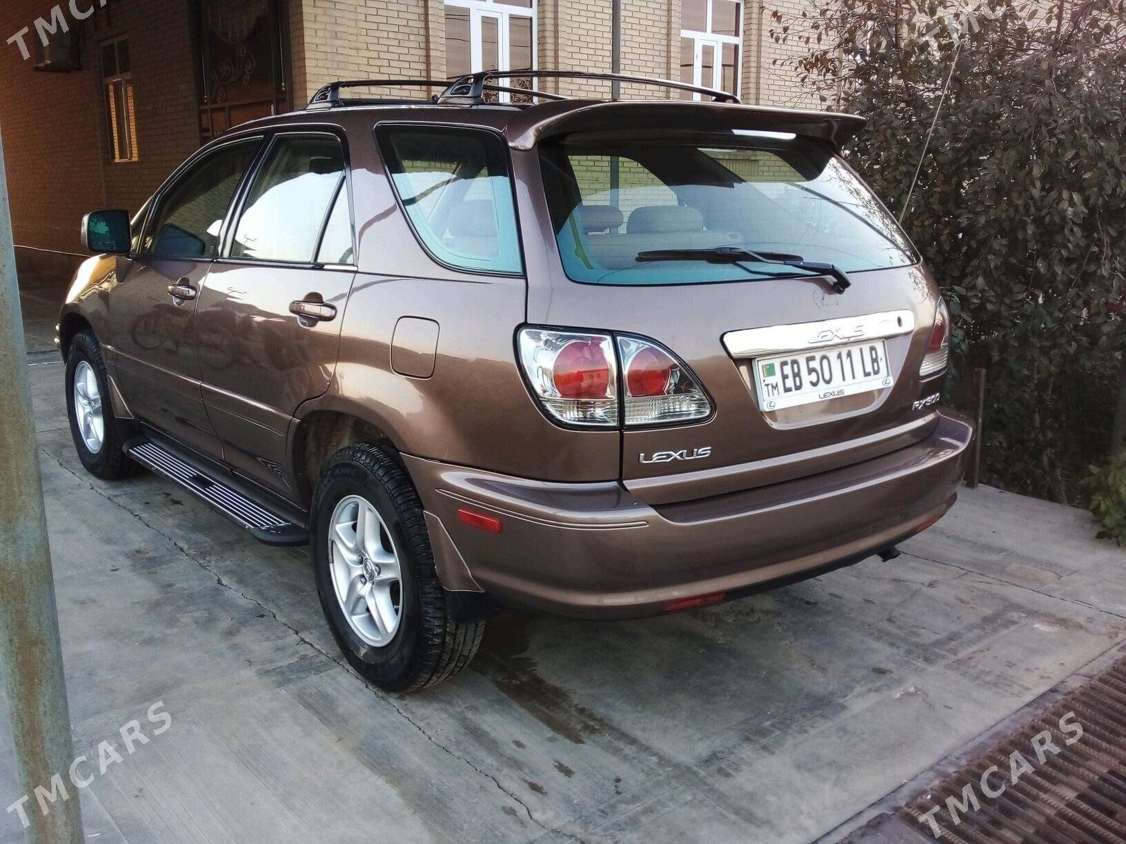 Lexus RX 300 1999 - 180 000 TMT - Саят - img 2