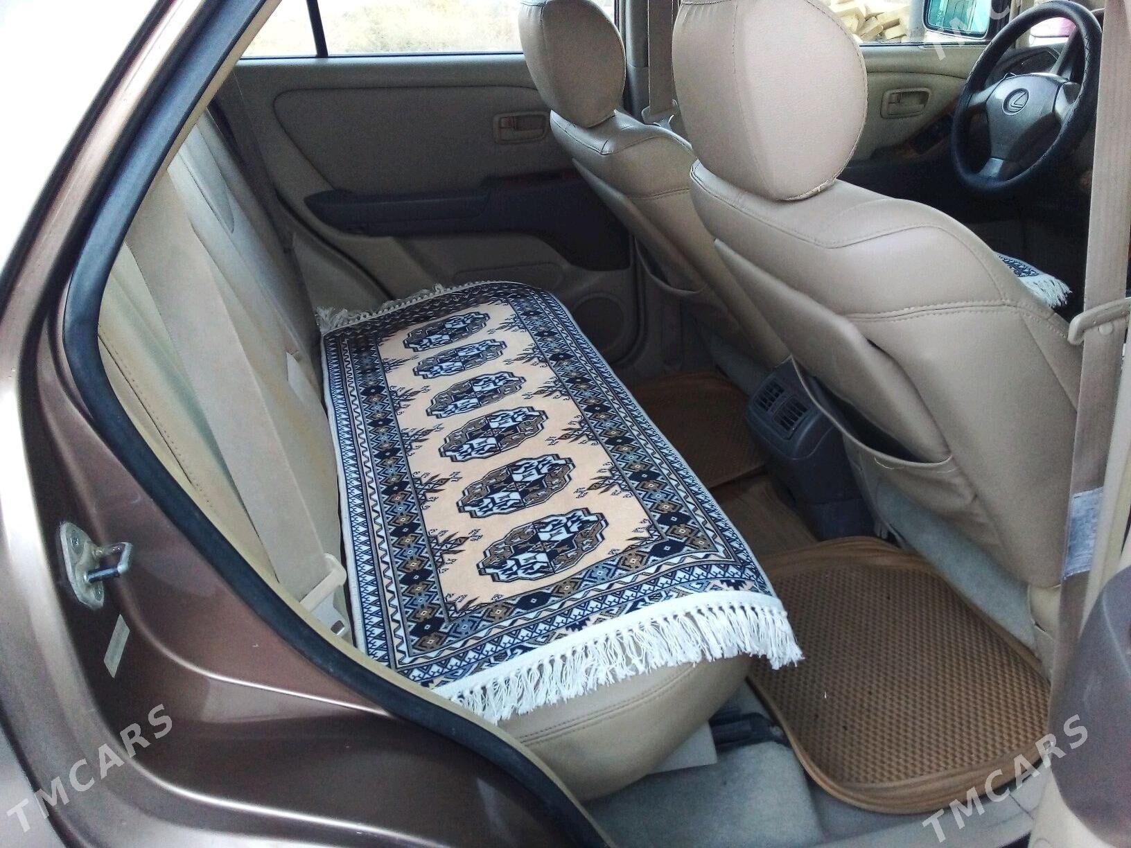 Lexus RX 300 1999 - 180 000 TMT - Саят - img 5