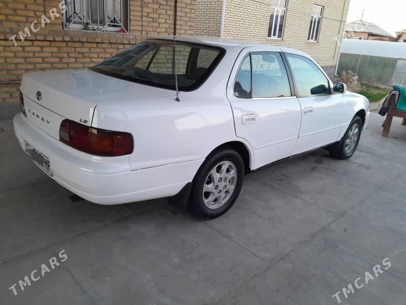 Toyota Camry 1996 - 92 000 TMT - Мары - img 3
