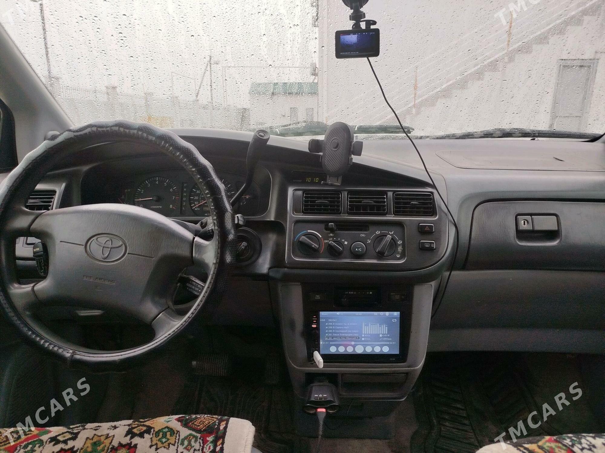 Toyota Sienna 1999 - 140 000 TMT - Мургап - img 9