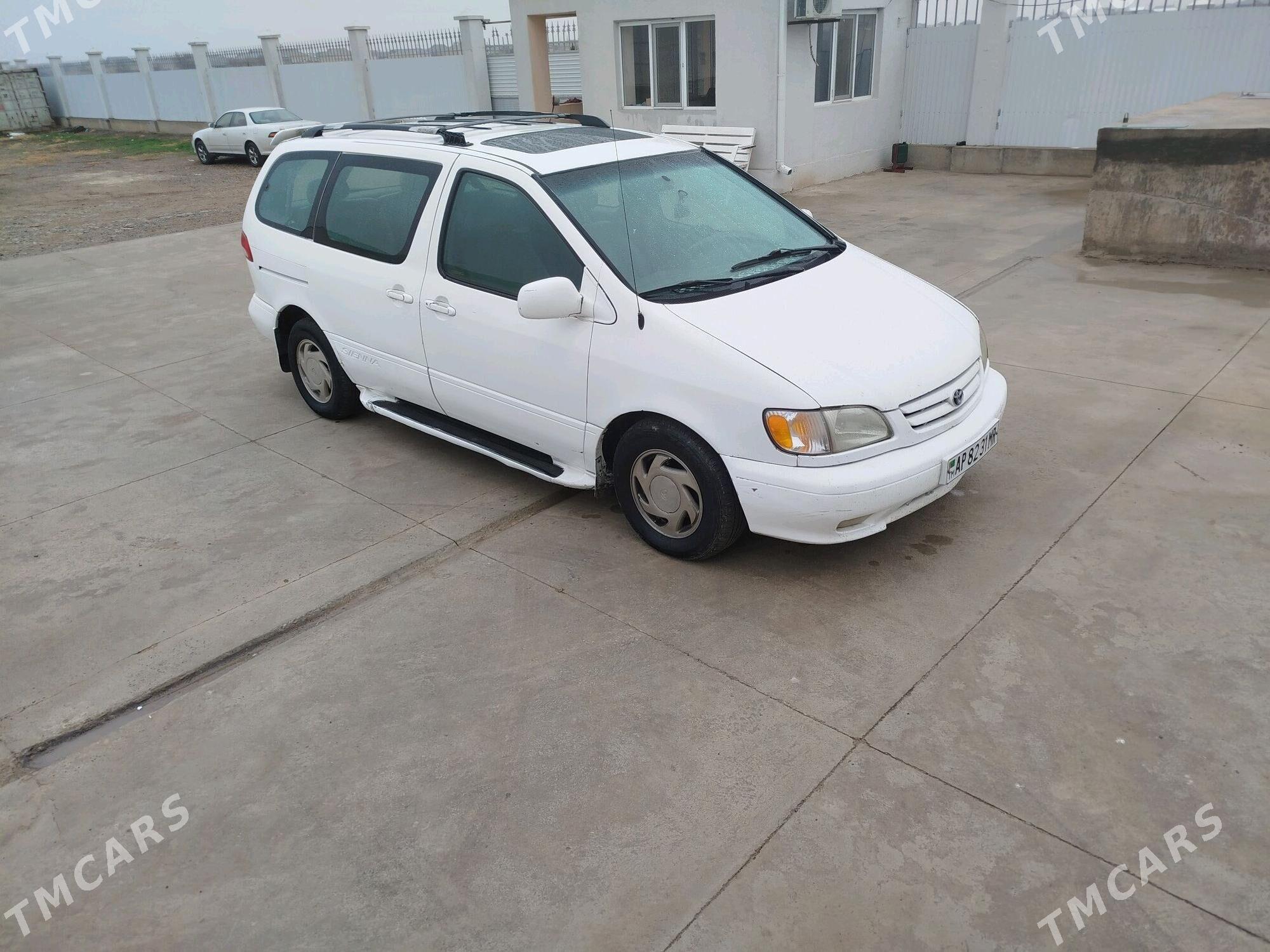 Toyota Sienna 1999 - 140 000 TMT - Мургап - img 2