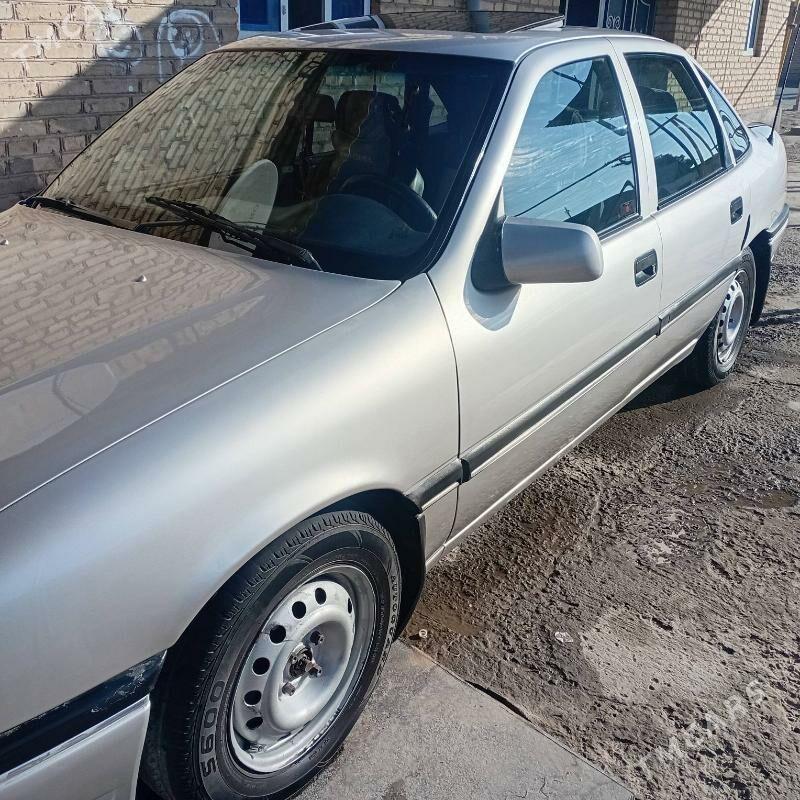 Opel Vectra 1992 - 60 000 TMT - Дянев - img 9