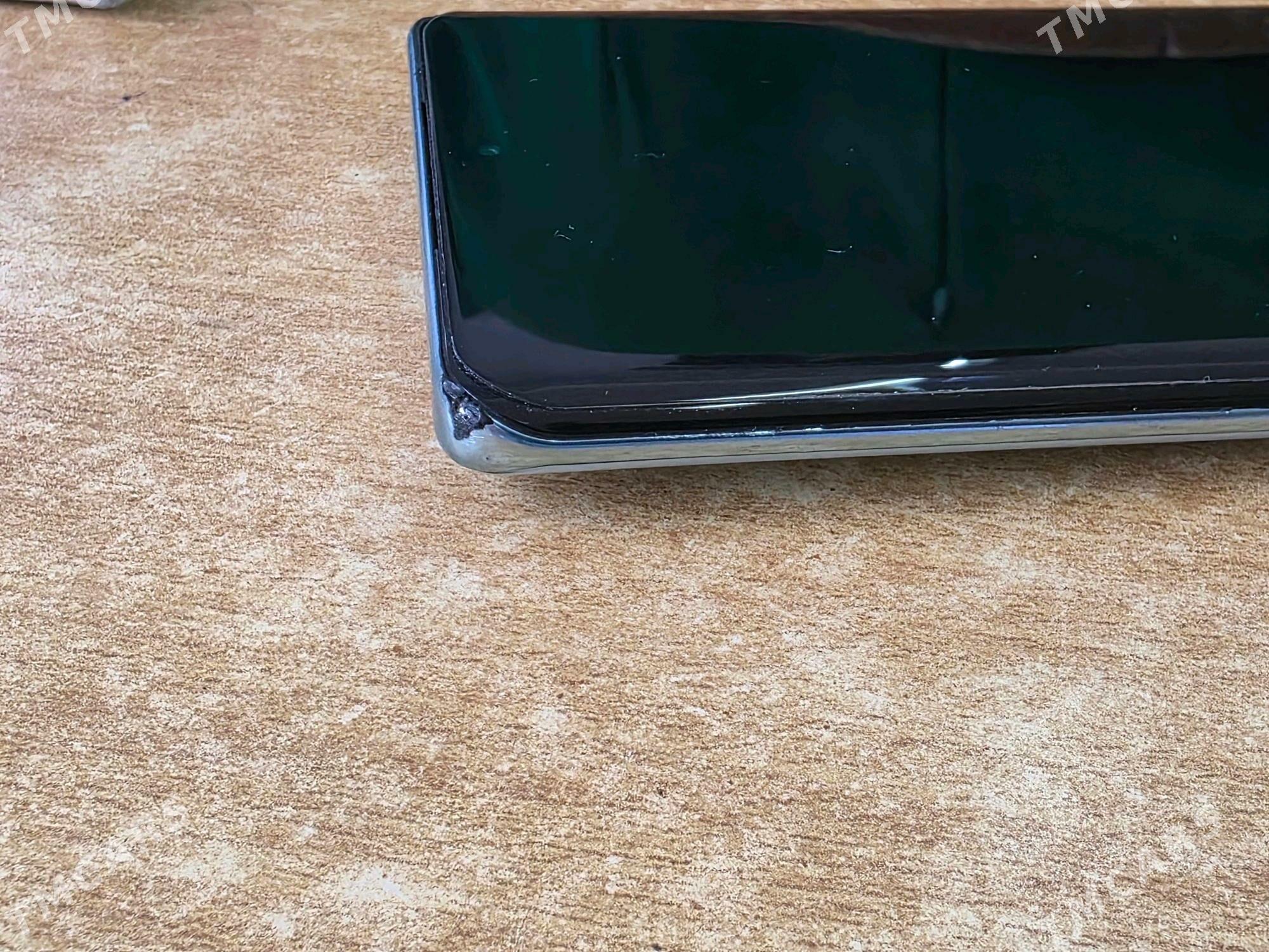 Honor x 9c - Хазар - img 4