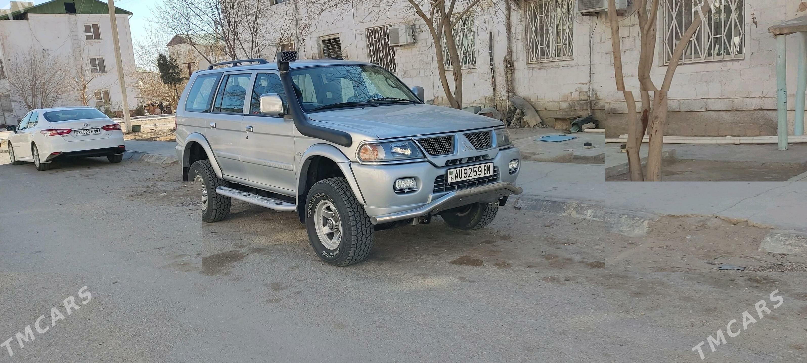 Mitsubishi Nativa 2010 - 160 000 TMT - Balkanabat - img 2