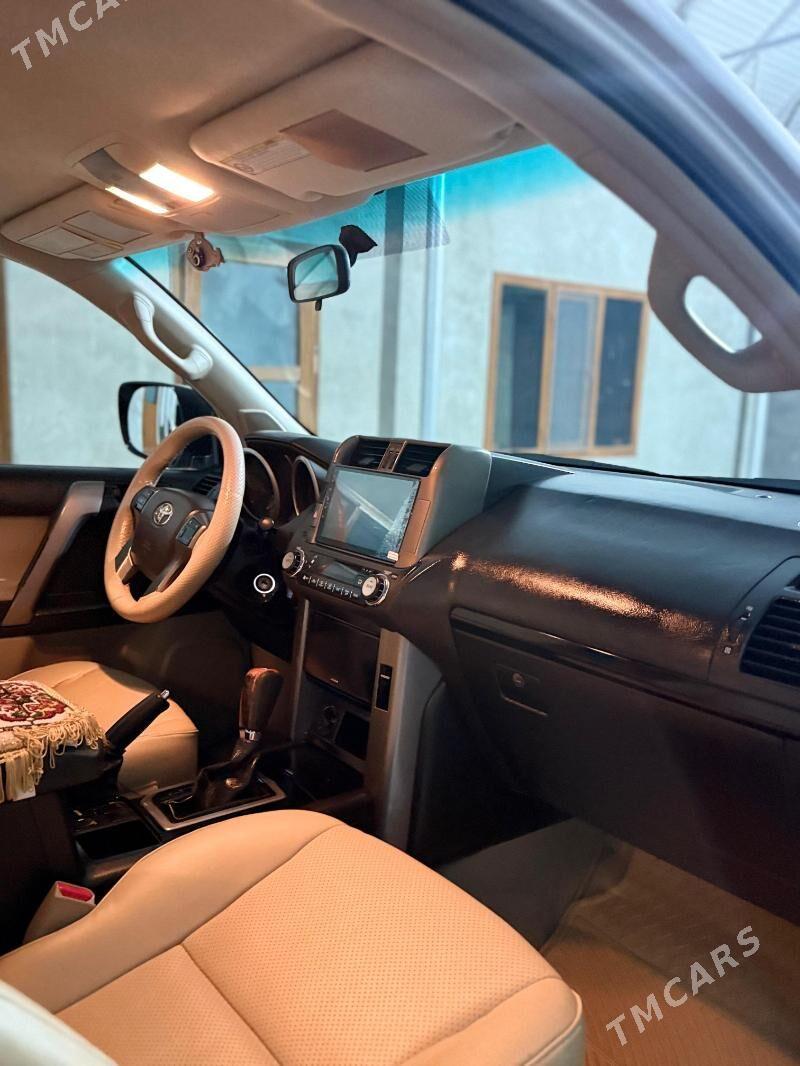 Toyota Land Cruiser Prado 2010 - 470 000 TMT - Магданлы - img 5