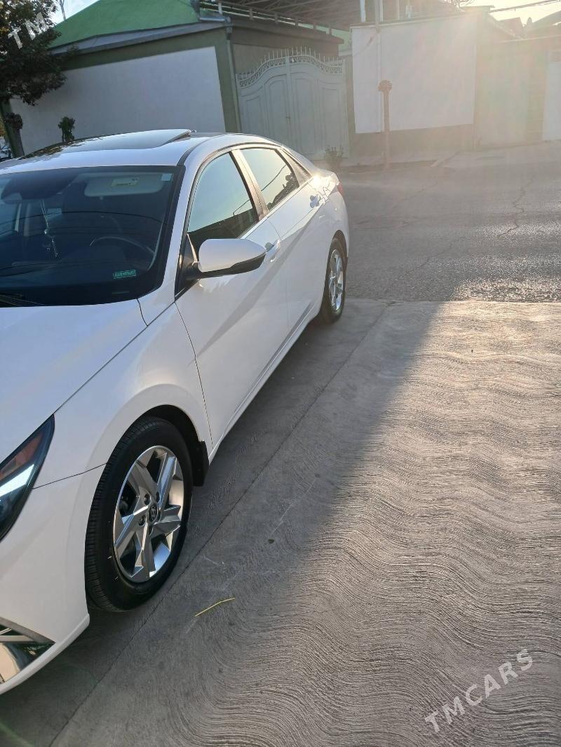 Hyundai Elantra 2022 - 270 000 TMT - Hitrowka - img 2