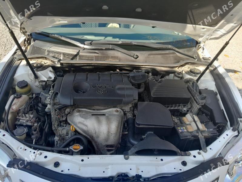 Toyota Camry 2011 - 200 000 TMT - Gagarin köç, köne Howa menzili - img 2