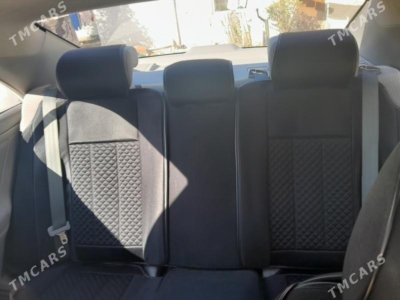 Toyota Camry 2011 - 200 000 TMT - Gagarin köç, köne Howa menzili - img 5