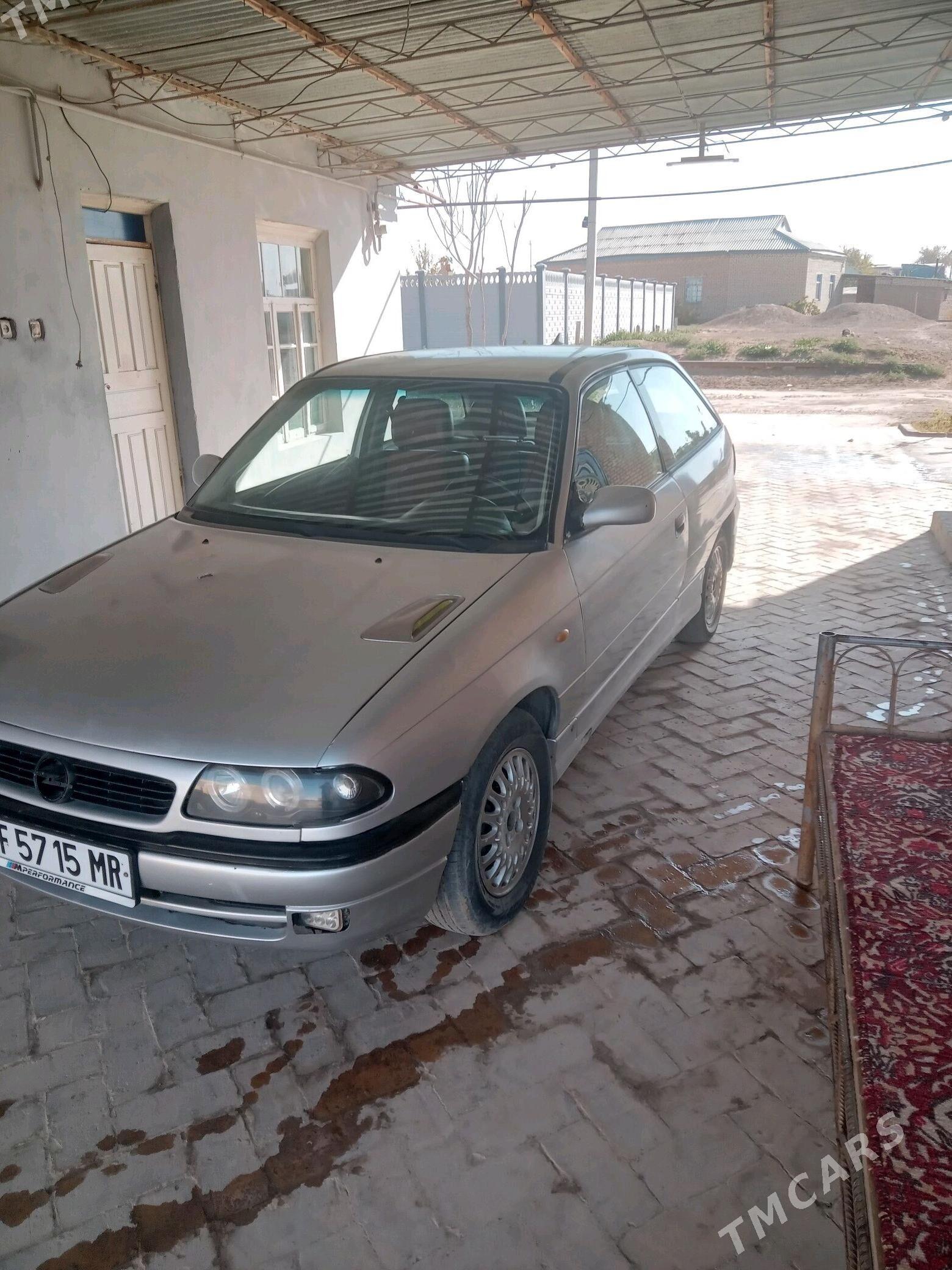 Opel Astra 1991 - 24 000 TMT - Ёлётен - img 6