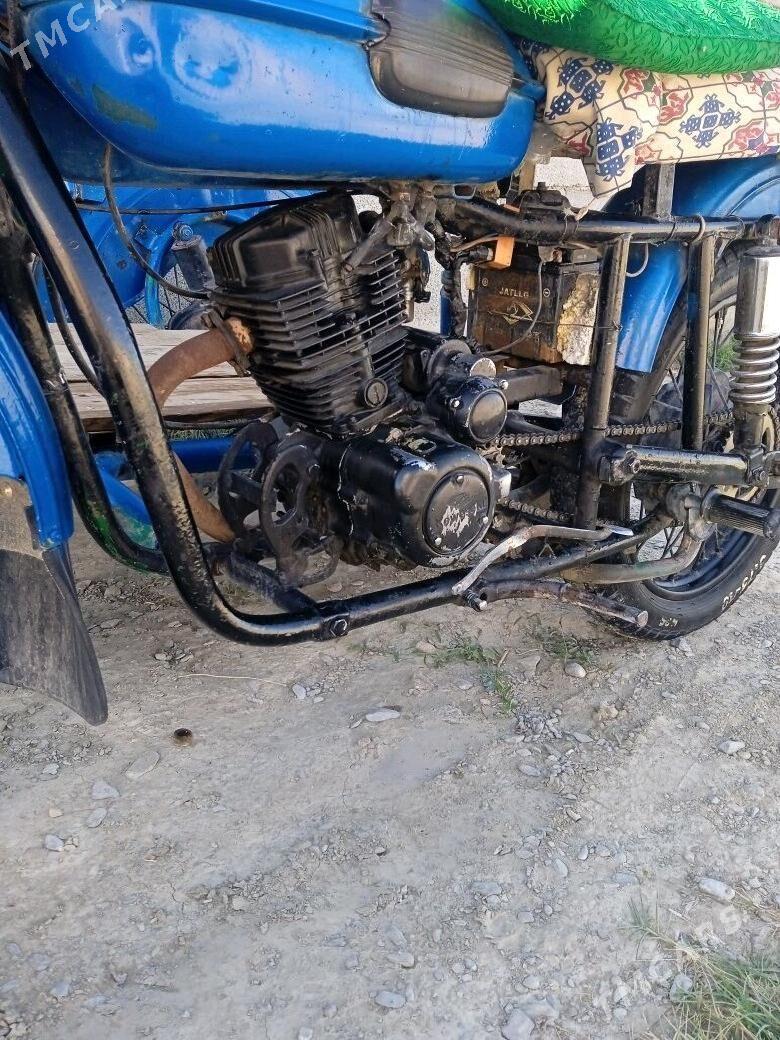 Iž Planeta 1999 - 7 000 TMT - Бахарден - img 2