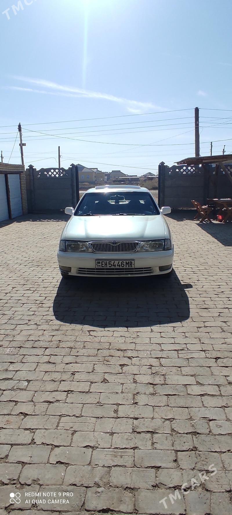 Toyota Avalon 1999 - 155 000 TMT - Туркменгала - img 2