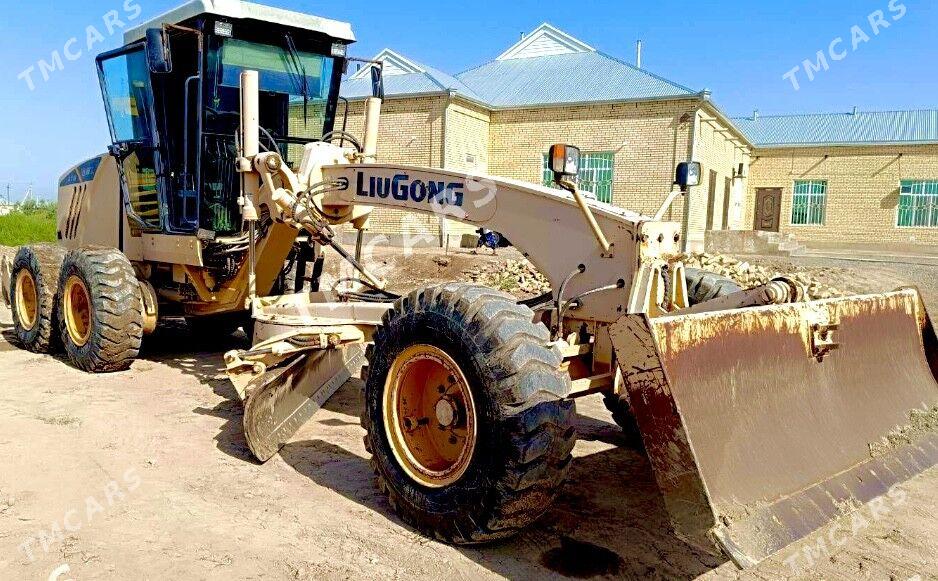 LiuGong CLG 4180D 2011 - 555 000 TMT - Мары - img 6