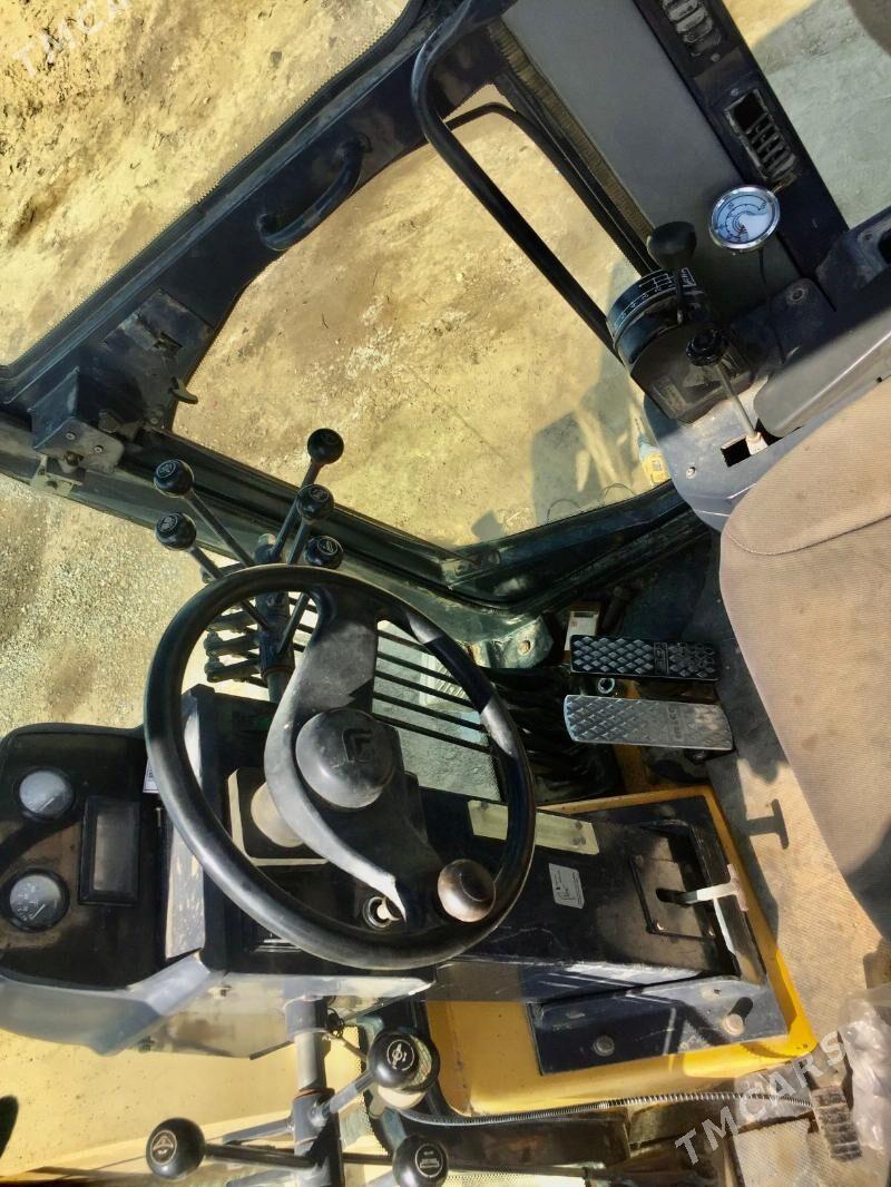 LiuGong CLG 4180D 2011 - 555 000 TMT - Мары - img 2