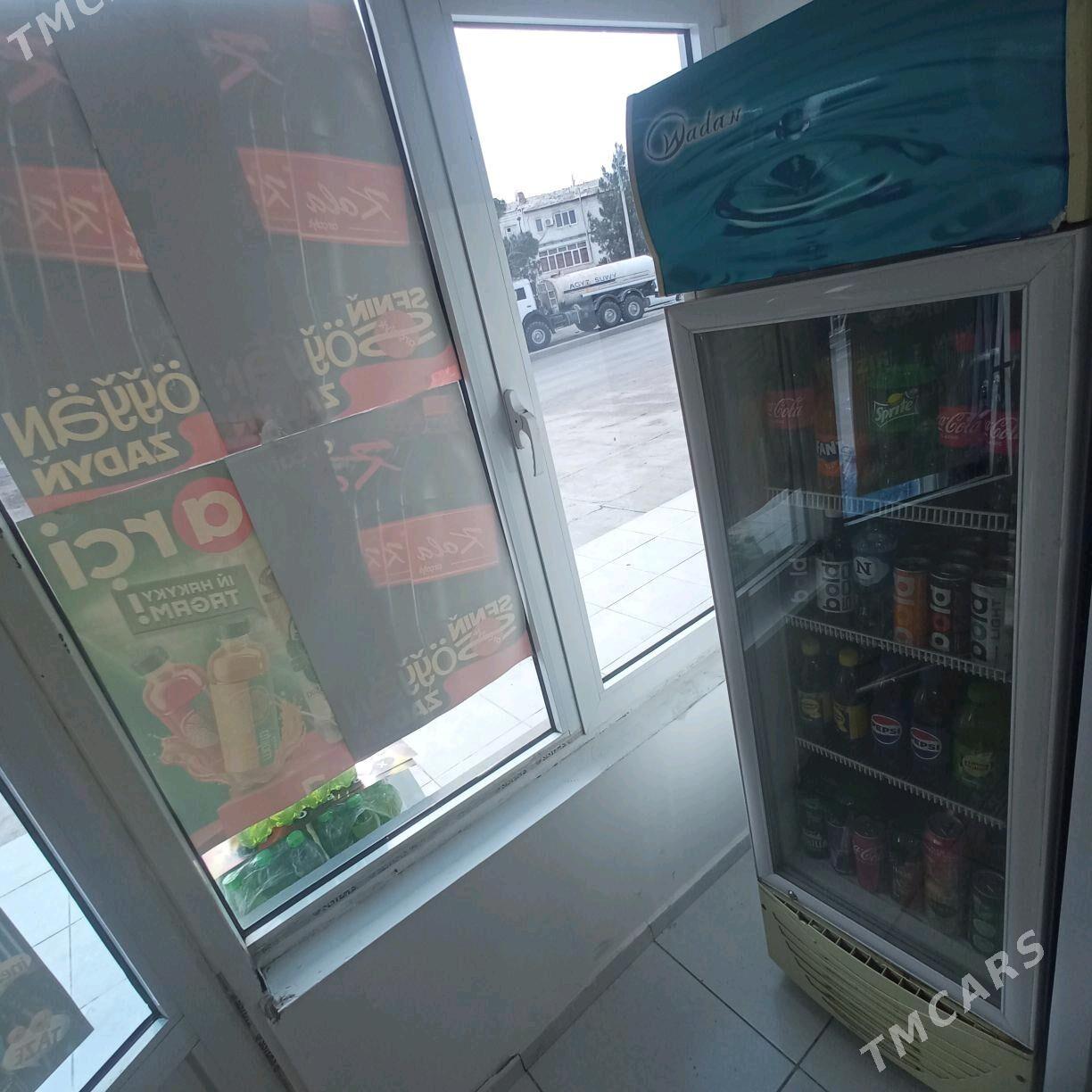 Holadinlik witrina - Türkmenbaşy - img 3