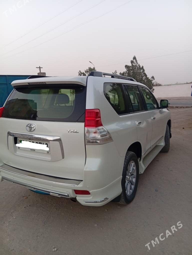 Toyota Land Cruiser Prado 2013 - 600 000 TMT - Койтендаг - img 8