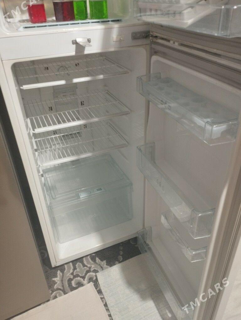 LG holadilnik - Hitrowka - img 1