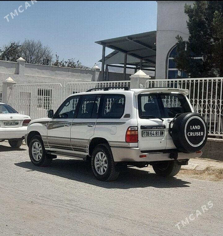 Toyota Land Cruiser 2002 - 400 000 TMT - Hazar - img 4