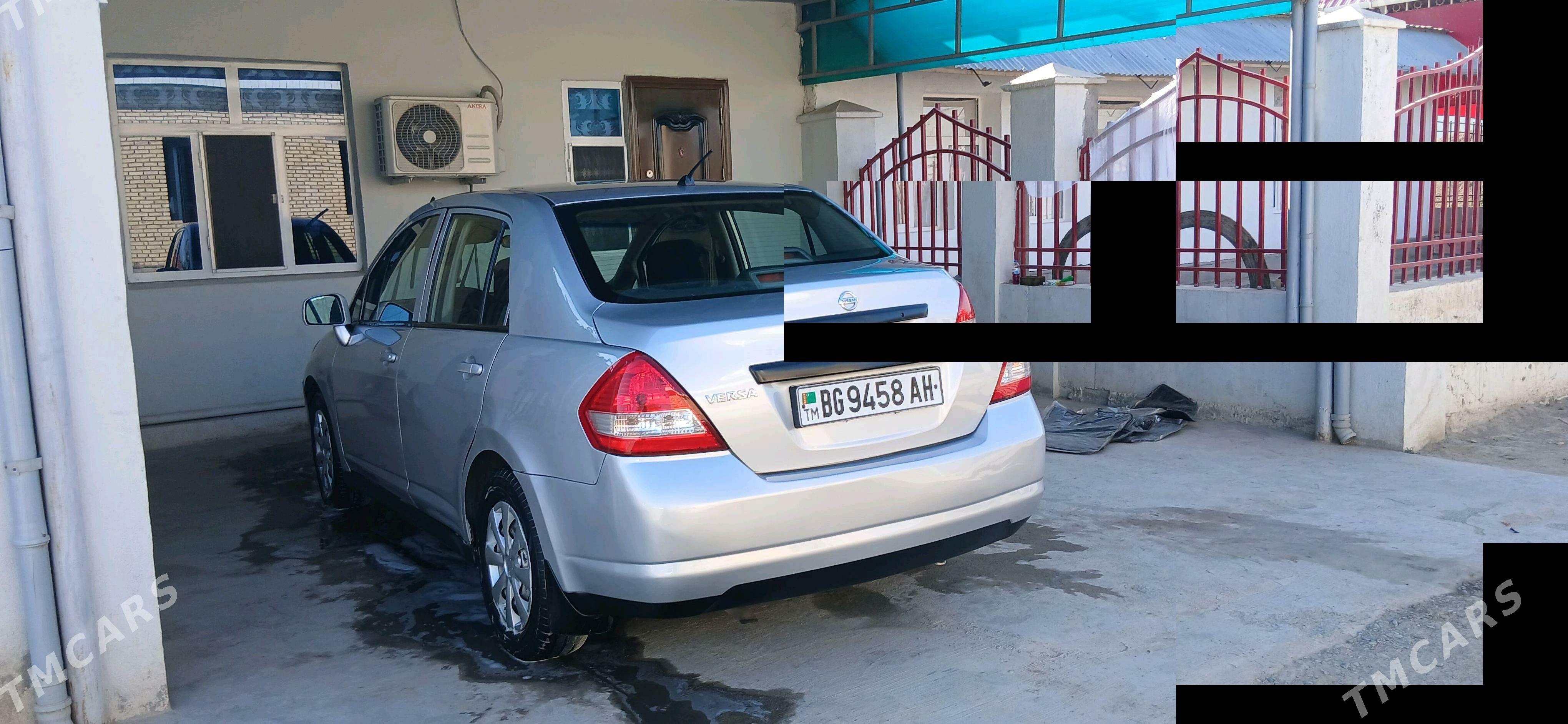 Nissan Versa 2009 - 135 000 TMT - Ак-Бугдайский этрап - img 3