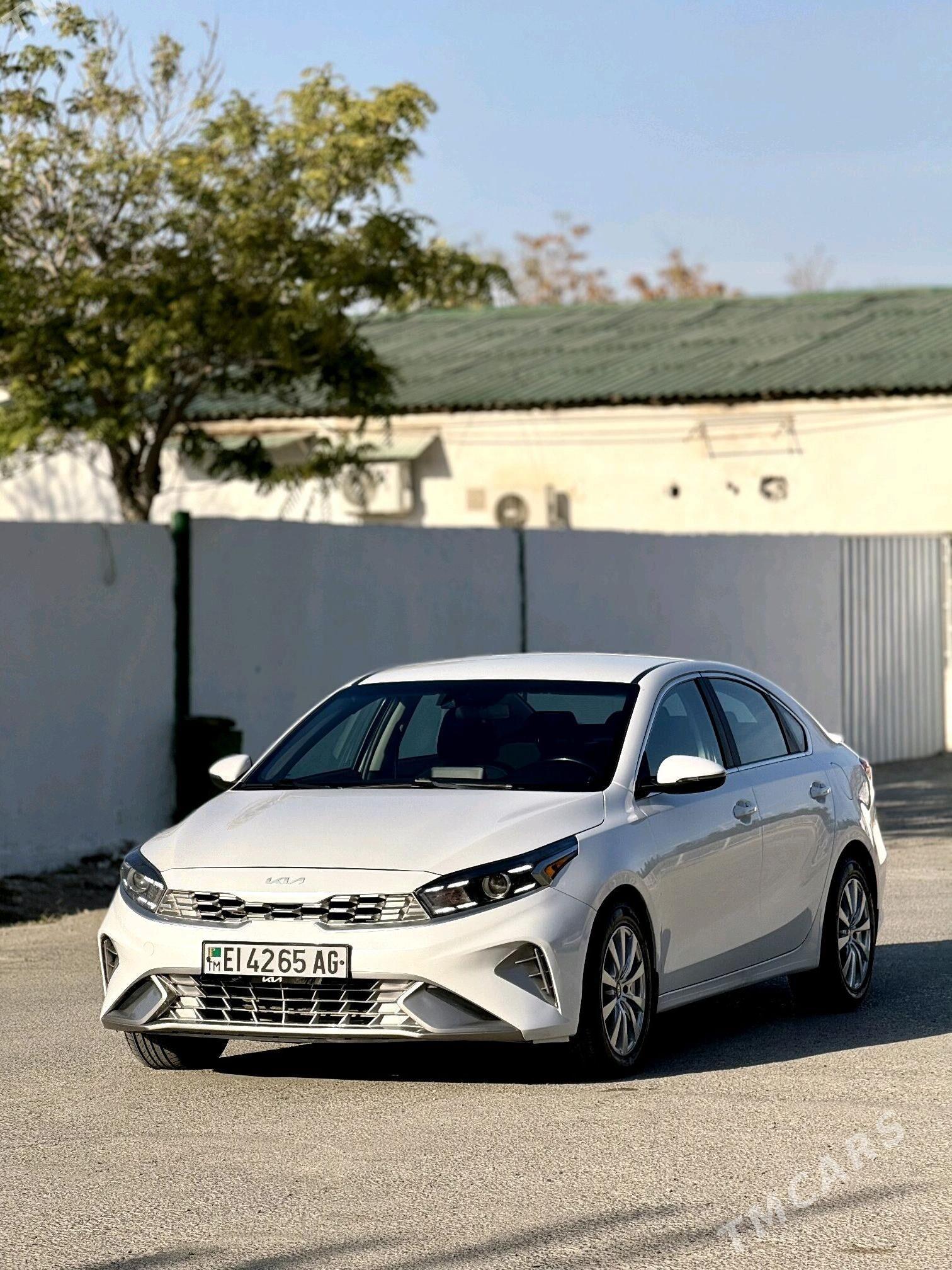 Kia Forte 2022 - 235 000 TMT - Büzmeýin - img 2