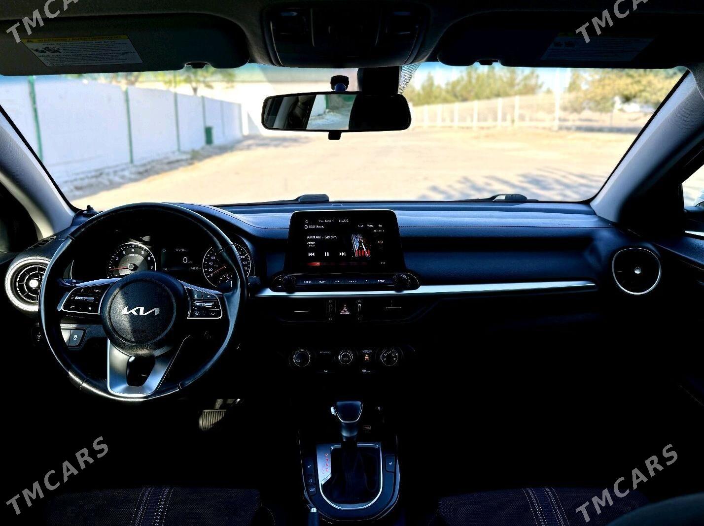 Kia Forte 2022 - 235 000 TMT - Büzmeýin - img 7