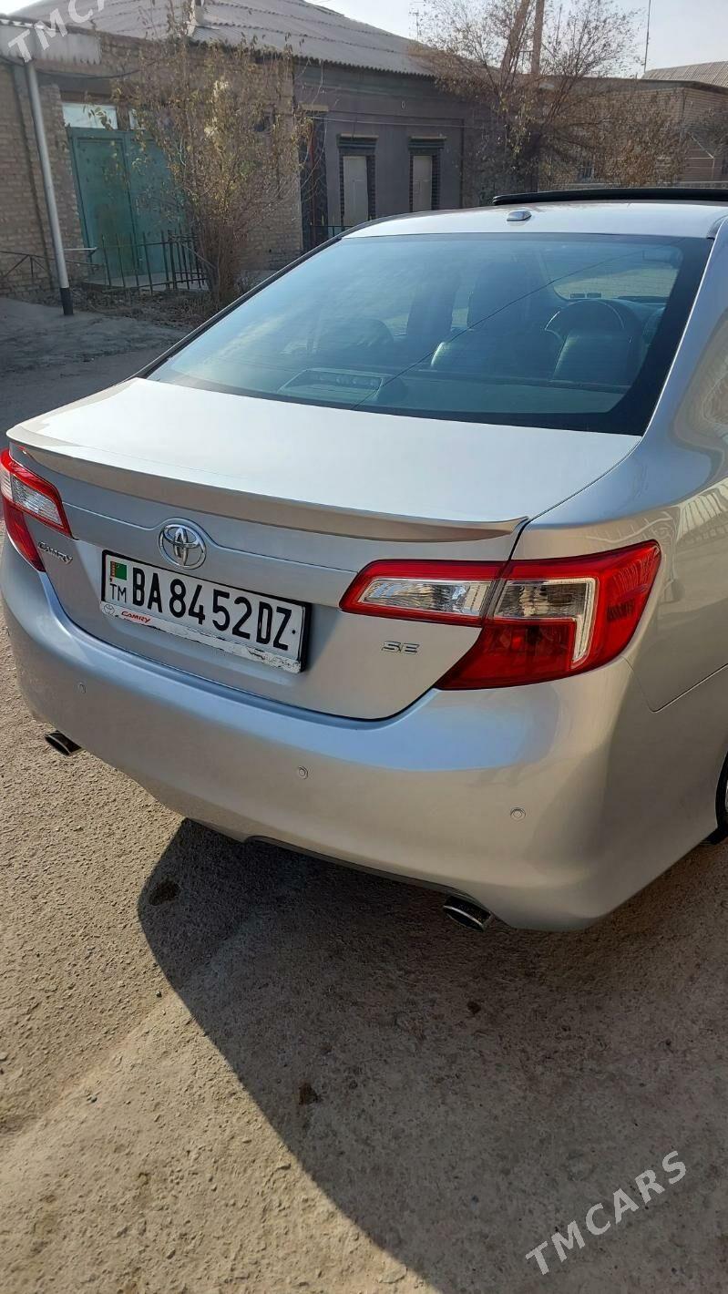 Toyota Camry 2012 - 260 000 TMT - Daşoguz - img 4