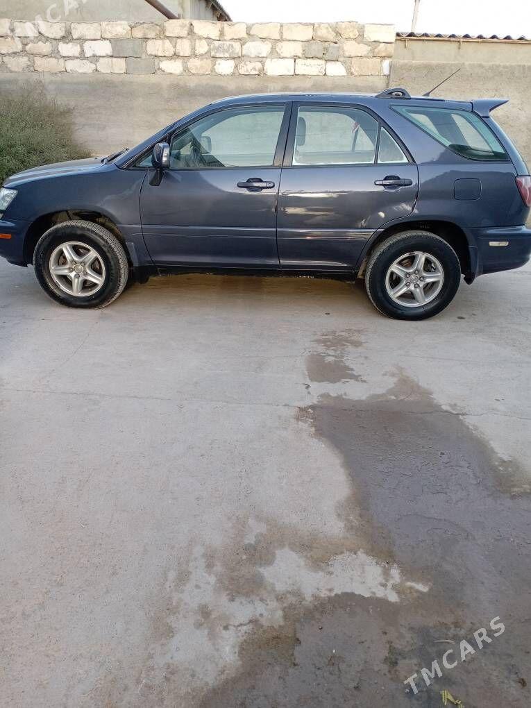 Lexus RX 300 2000 - 190 000 TMT - Магданлы - img 8