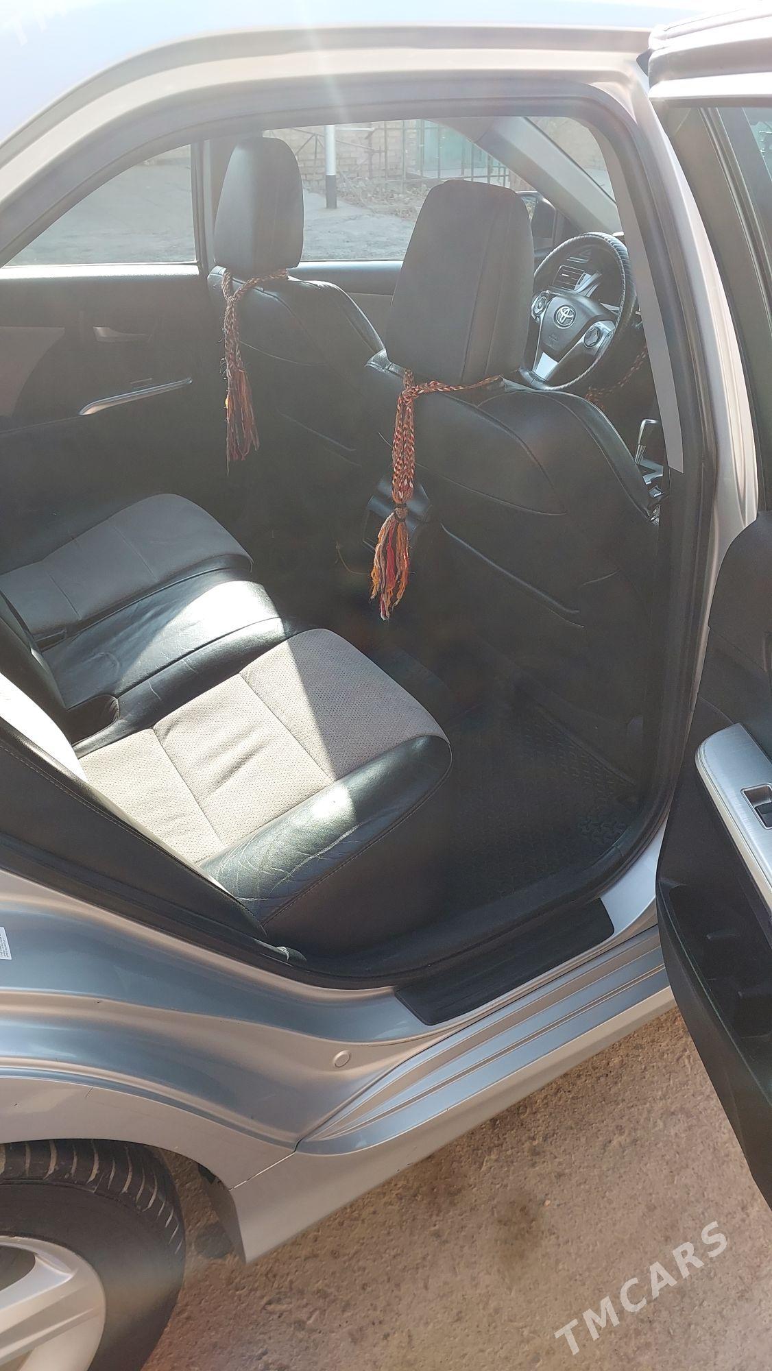 Toyota Camry 2012 - 260 000 TMT - Daşoguz - img 9