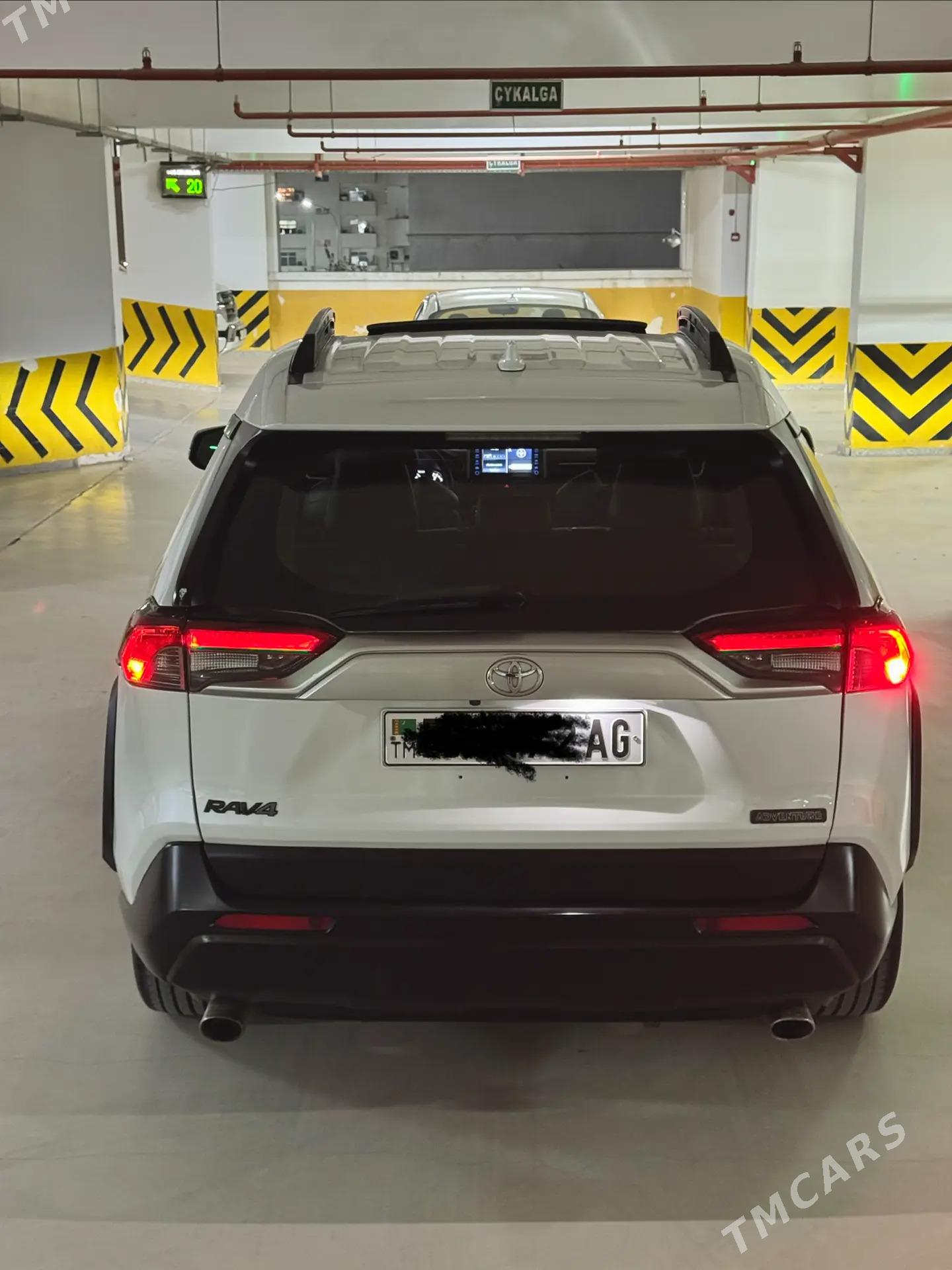 Toyota RAV4 2020 - 298 000 TMT - Aşgabat - img 2