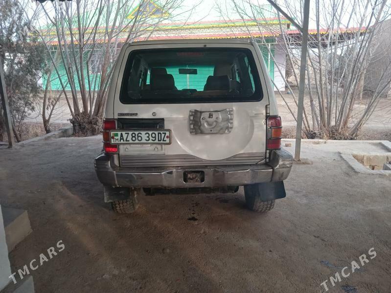 Mitsubishi Pajero 1995 - 40 000 TMT - Gurbansoltan Eje - img 3