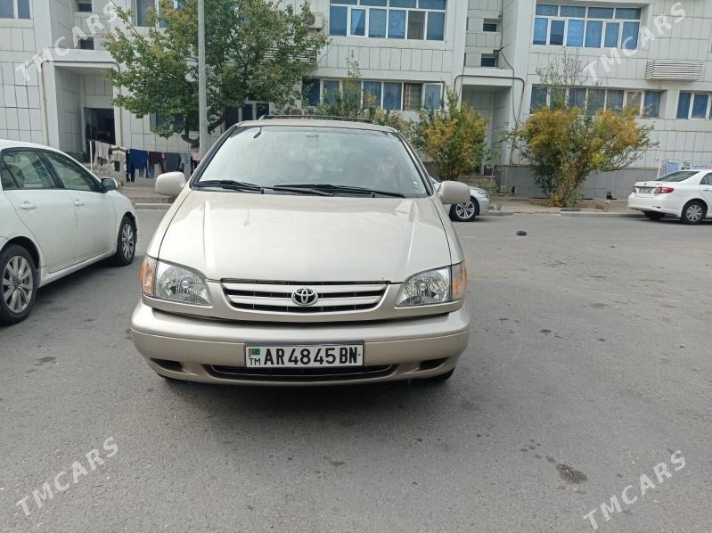 Toyota Sienna 2002 - 195 000 TMT - Туркменбаши - img 1