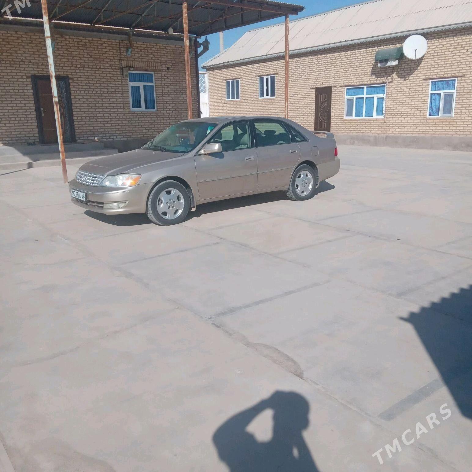 Toyota Avalon 2003 - 190 000 TMT - Sarahs - img 1