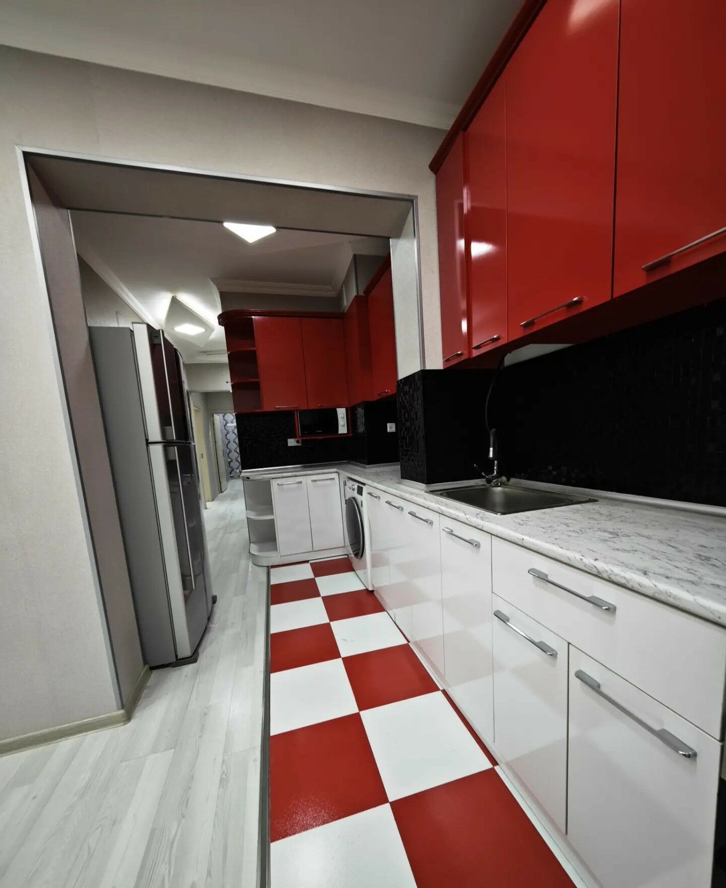 MIR 3 4 KOMNAT EWRO - Мир 3 - img 8