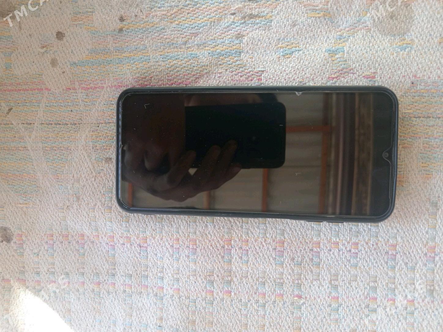 Galaxy A13 - Гурбансолтан Едже - img 3