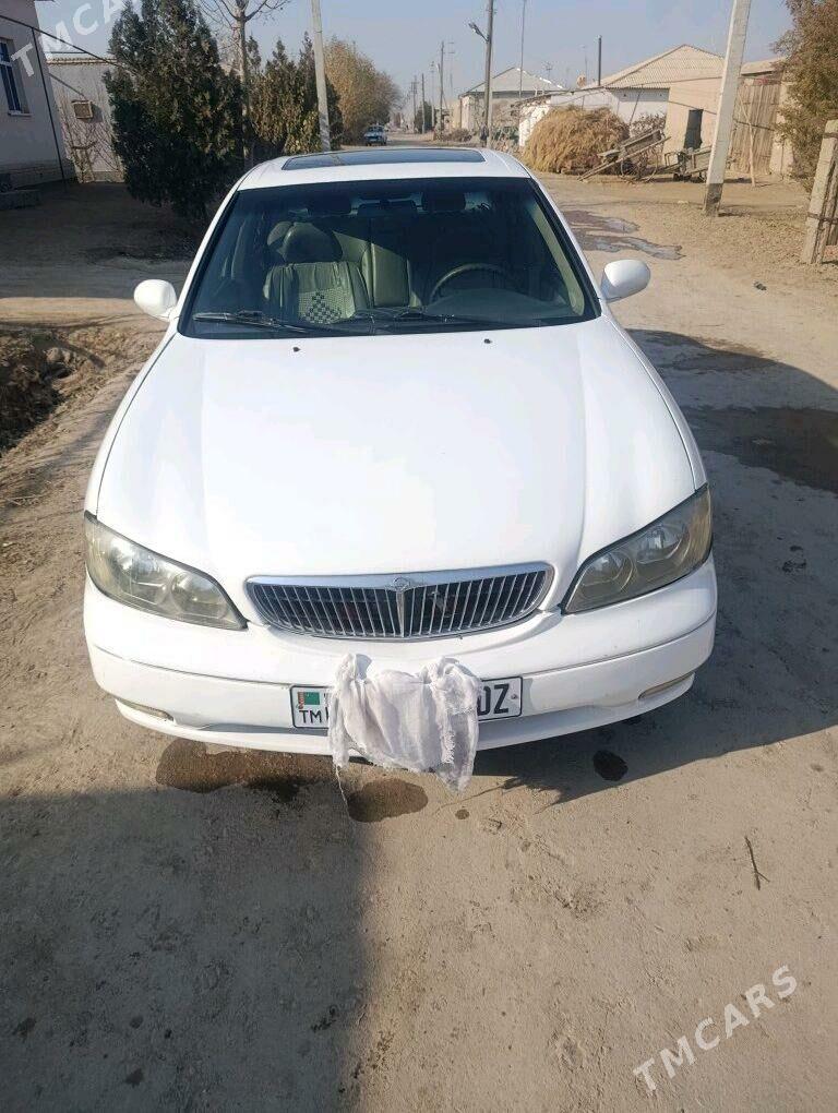 Infiniti I30 2000 - 70 000 TMT - Гурбансолтан Едже - img 3