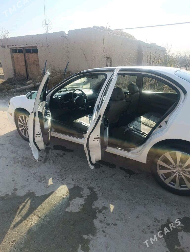 Infiniti I30 2000 - 70 000 TMT - Гурбансолтан Едже - img 6