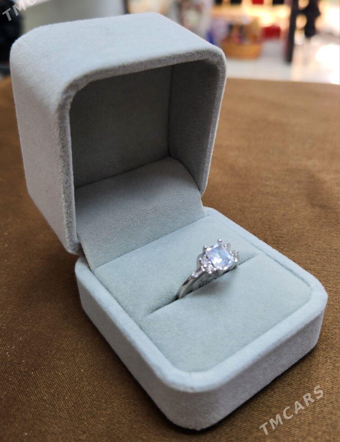 Arassa kümüş tektaş ÿüzük - Мир 1 - img 2