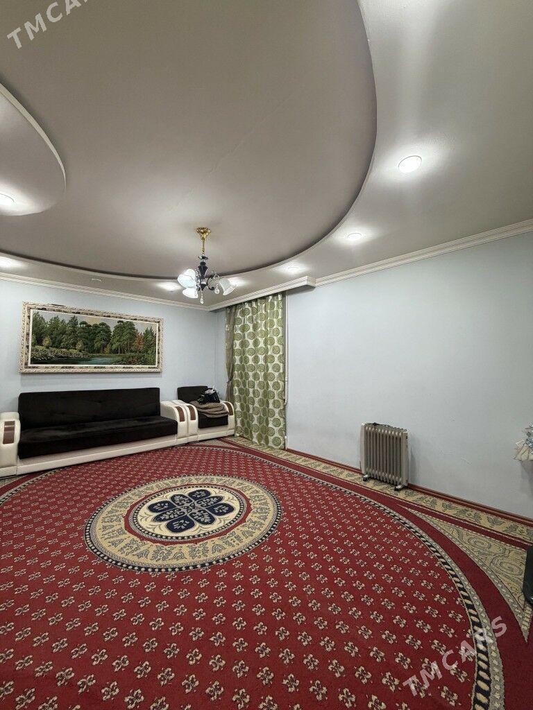 30 Mkr 2 kom - 30 мкр - img 2