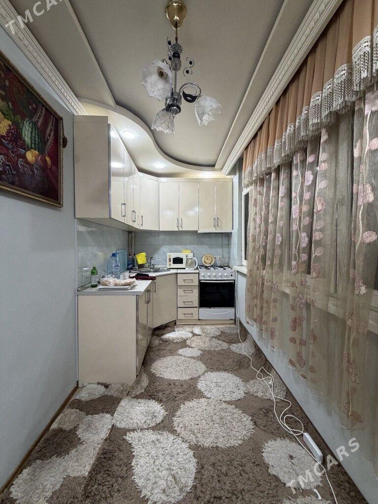 30 Mkr 2 kom - 30 мкр - img 3