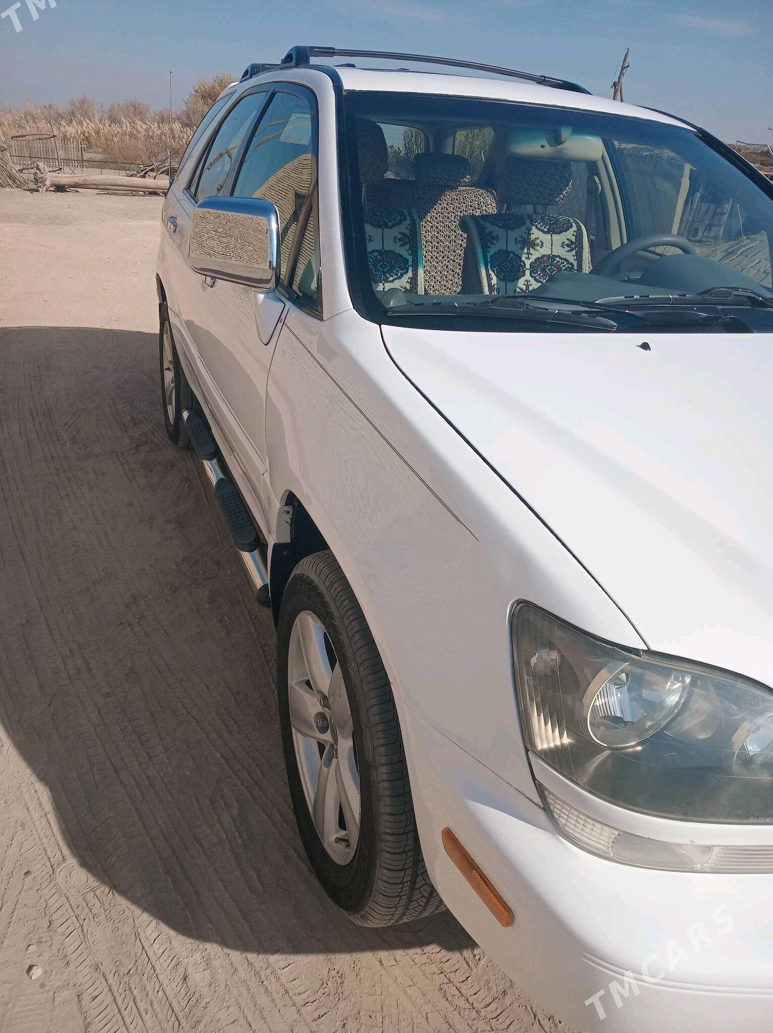 Lexus RX 300 1999 - 190 000 TMT - Дянев - img 2