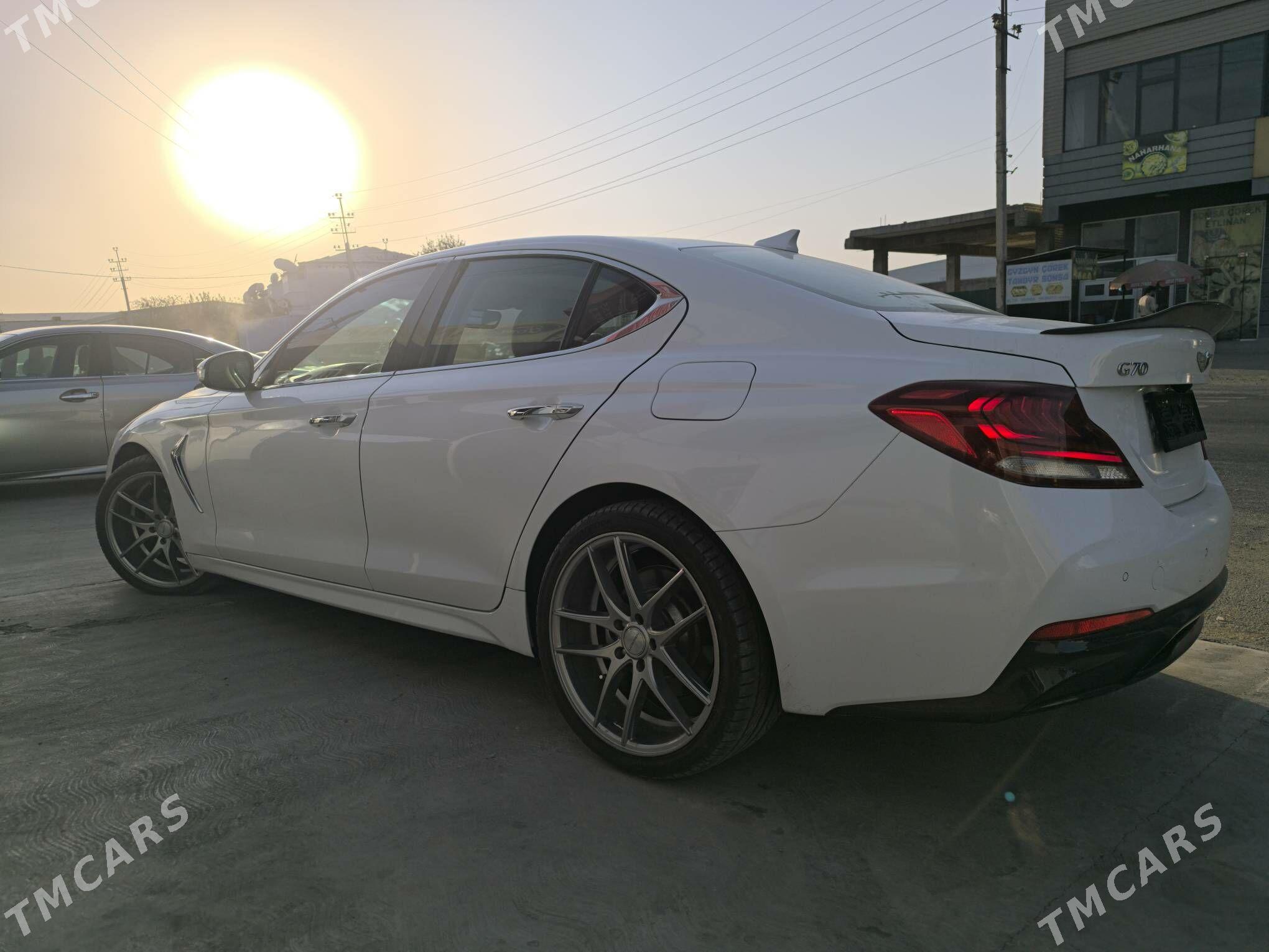 Genesis G70 2019 - 225 000 TMT - Mary - img 3